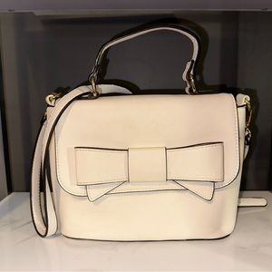 Charming Charlie White Bow Crossbody Bag